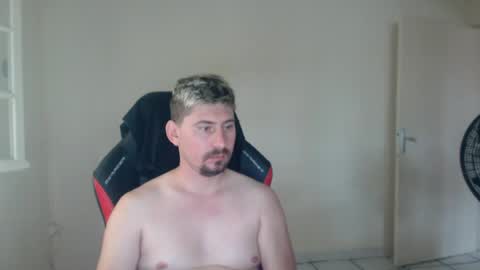 22cmfrenccock online show from June 15, 8:55 pm