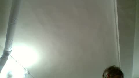 22esserre online show from December 13, 4:38 pm