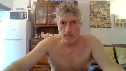 Snapshot of 22esserre chatting on June 25, 11:37 am 22esserre online show from June 25, 11:37 am