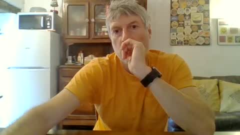 Snapshot of 22esserre chatting on July 8, 12:20 pm 22esserre online show from July 8, 12:20 pm