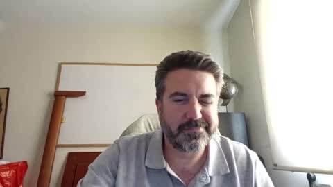 Snapshot of 23cmt4you_vlc chatting on May 29, 9:18 am 23cmt4you_vlc online show from May 29, 9:18 am