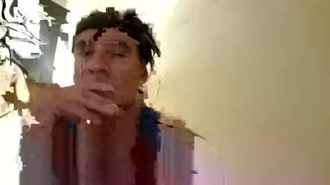 Snapshot of 23player chatting on March 12, 11:22 pm 23player online show from March 12, 11:22 pm