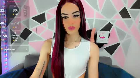 Snapshot of 24cm_ivana_bigcock chatting on February 14, 9:32 pm IVANA SICONYKS online show from February 14, 9:32 pm