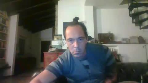 Snapshot of 27lv27 chatting on December 8, 11:40 pm 27lv27 online show from December 8, 11:40 pm