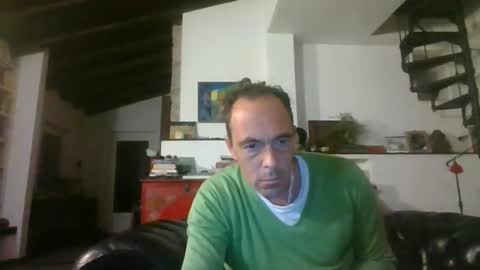 Snapshot of 27lv27 chatting on September 16, 10:11 pm 27lv27 online show from September 16, 10:11 pm