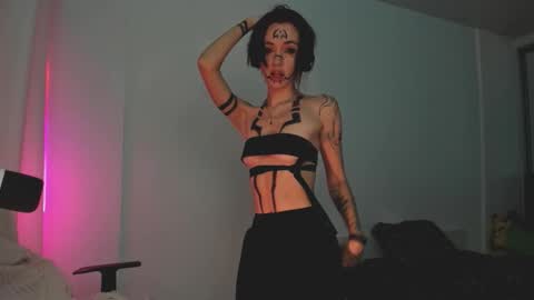 Snapshot of 2b_ chatting on November 1, 4:03 am Sasha weekend from 14 to 27 November online show from November 1, 4:03 am