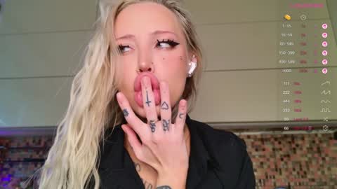     30 NOV  online show from December 23, 10:57 am