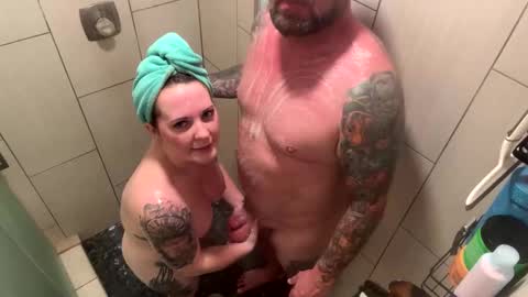 Zak and Raegan online show from October 8, 3:04 am