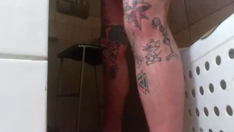 Snapshot of 2muchdic4u chatting on June 9, 2:01 am 2muchdic4u online show from June 9, 2:01 am