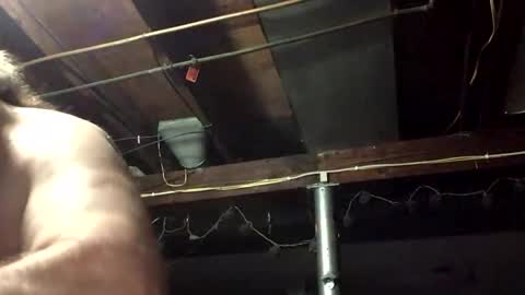 Snapshot of 33adidas chatting on November 16, 11:05 am 33adidas online show from November 16, 11:05 am