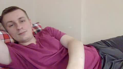 Snapshot of 3andy3 chatting on December 27, 9:17 am Andy online show from December 27, 9:17 am