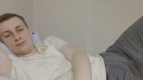 Snapshot of 3andy3 chatting on November 18, 7:57 am Andy online show from November 18, 7:57 am