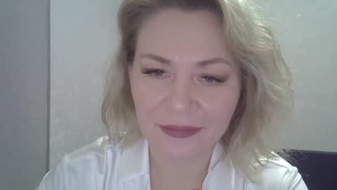 3susie online show from November 11, 9:09 am