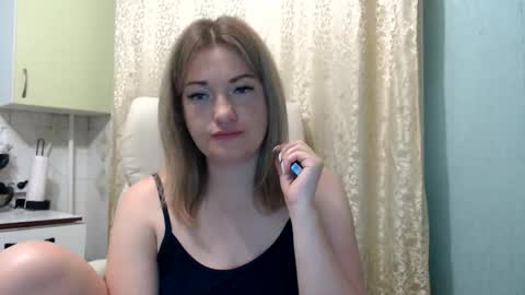 3sweetcandy3 online show from May 21, 11:01 pm