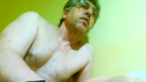 Snapshot of 41bigdick41 chatting on June 22, 4:09 am 41bigdick41 online show from June 22, 4:09 am