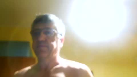 Snapshot of 41bigdick41 chatting on June 26, 12:53 pm 41bigdick41 online show from June 26, 12:53 pm