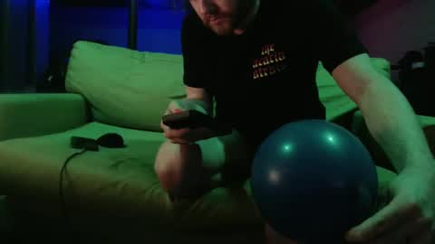 Snapshot of 420bunnie chatting on February 7, 3:12 am 420bunnie online show from February 7, 3:12 am