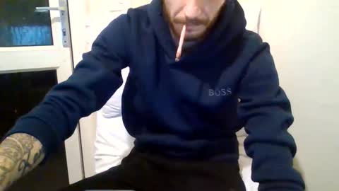 420feetloverr420 online show from June 8, 11:49 pm