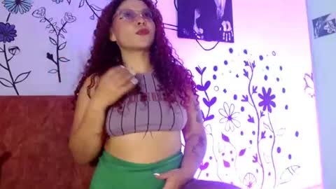 Violeta online show from July 6, 9:06 pm