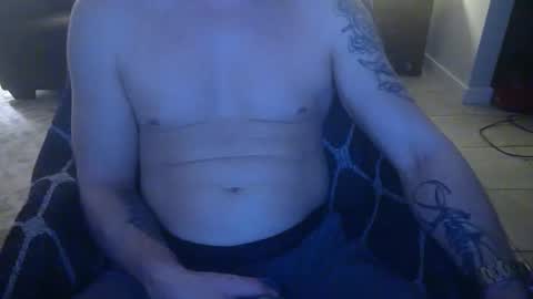 Snapshot of 42o_blah chatting on December 4, 3:04 am 42o_blah online show from December 4, 3:04 am