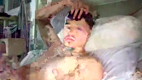 Snapshot of 4ngelbad_boy chatting on April 19, 6:46 am 4ngelbad_boy online show from April 19, 6:46 am