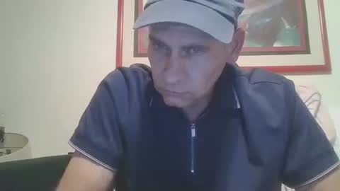 4nuf online show from November 1, 7:32 am