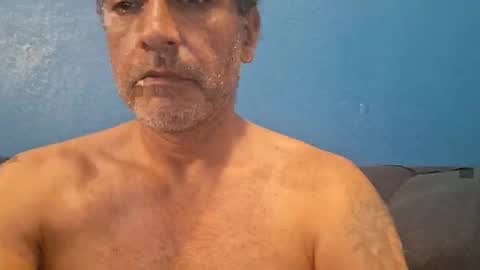 Snapshot of 4thethrillofit4 chatting on May 15, 11:56 pm 4thethrillofit4 online show from May 15, 11:56 pm