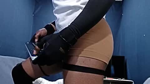 Tettaz GetitJusy4ya online show from November 12, 11:10 am