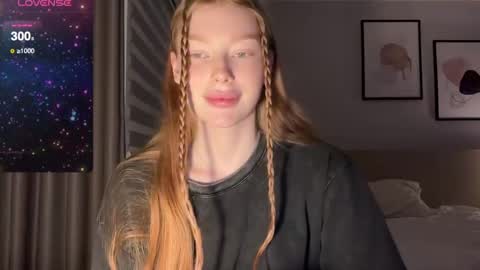 Snapshot of 5th_e1ement chatting on December 19, 3:41 pm 5th_e1ement online show from December 19, 3:41 pm