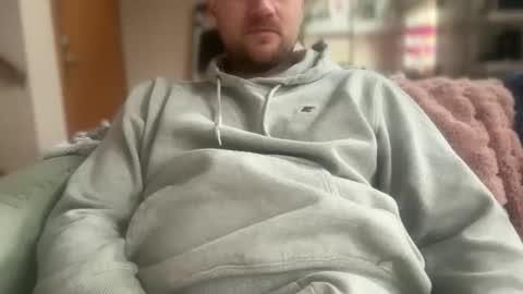 612Dilf online show from November 1, 7:49 pm