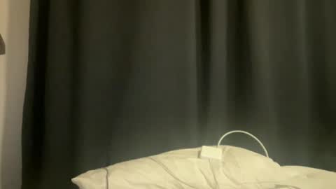 Snapshot of 666synphony chatting on November 30, 1:26 pm 666synphony online show from November 30, 1:26 pm