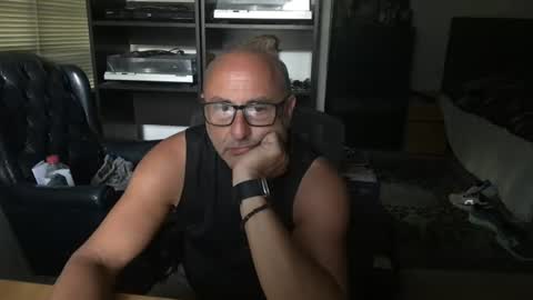 Snapshot of 66sexytime99 chatting on July 9, 2:15 am daddy vegas for single women and couples here online show from July 9, 2:15 am