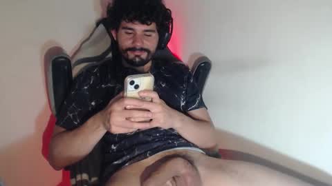 Snapshot of 69_luciferx_69 chatting on February 5, 5:01 am Nathan online show from February 5, 5:01 am