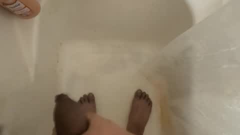 69angel96 online show from December 2, 5:57 am