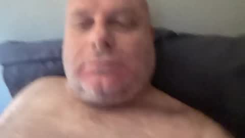 69singledad79 online show from July 2, 12:10 am