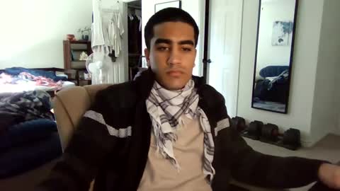 6feet_6abs_6inches online show from January 23, 6:35 pm