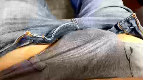 Snapshot of 6inchboytoy chatting on October 17, 3:58 pm 6inchboytoy online show from October 17, 3:58 pm