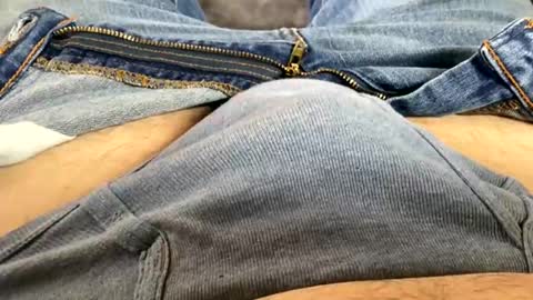 Snapshot of 6inchboytoy chatting on November 7, 1:55 pm 6inchboytoy online show from November 7, 1:55 pm