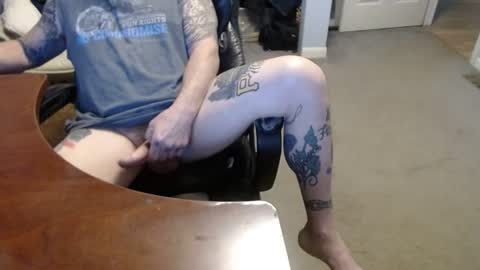 MASTIFF online show from June 15, 6:10 pm
