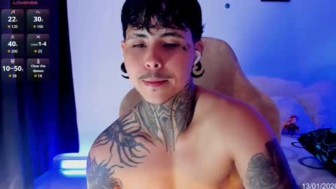 Snapshot of 777_stefantransmen chatting on January 13, 6:46 pm Stefan online show from January 13, 6:46 pm