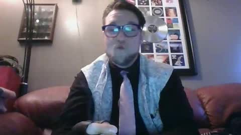 Snapshot of 7inchking269 chatting on February 24, 2:48 pm 7inchking269 online show from February 24, 2:48 pm