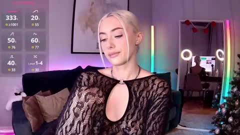 Loren Wood online show from December 27, 3:04 pm