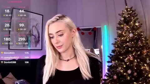 Loren Wood online show from January 10, 8:59 pm