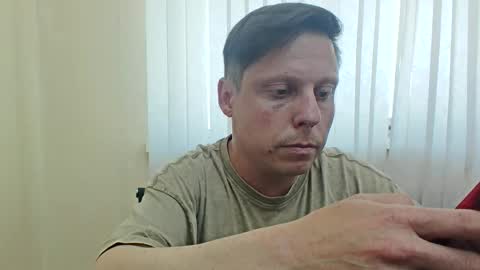 Snapshot of 7znkbob chatting on May 27, 6:10 am bob big head online show from May 27, 6:10 am