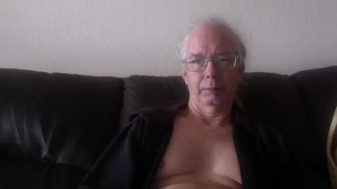 808dred online show from February 7, 8:42 pm