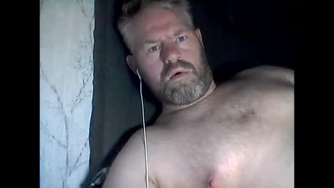 81jonnyx online show from December 5, 8:45 am