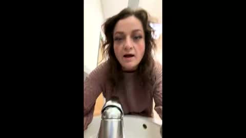 Snapshot of 88heygirlhey88 chatting on December 3, 6:50 pm That girl online show from December 3, 6:50 pm