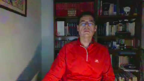 Snapshot of 8age chatting on December 1, 9:04 pm 8age online show from December 1, 9:04 pm