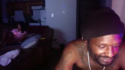 NoFaceNoCase online show from September 14, 4:11 am