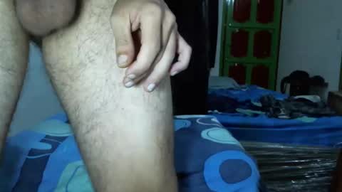 8inchesedge online show from September 17, 9:55 am